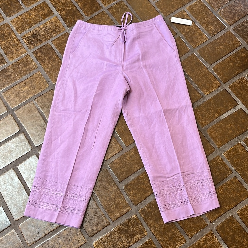 NWT Larry Levine Mulberry Purple Embroidered Linen Blend Cropped Pant